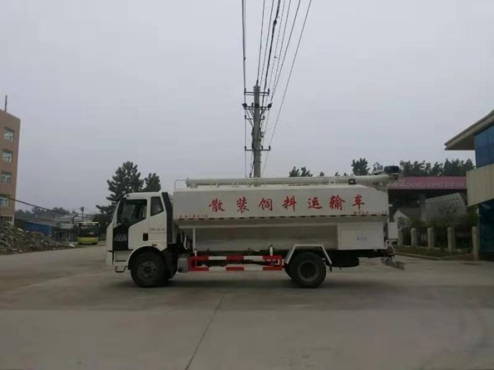 一汽解放22方（11噸）電動飼料車